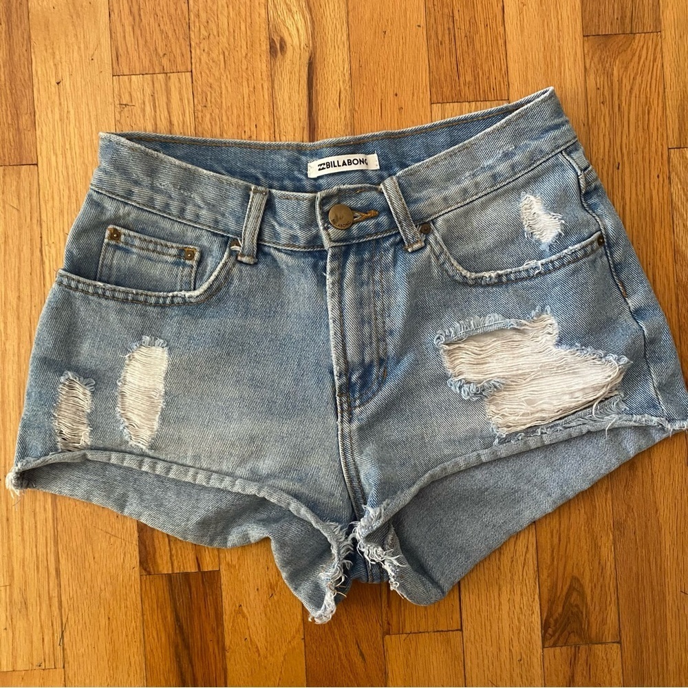 Billabong Shorts